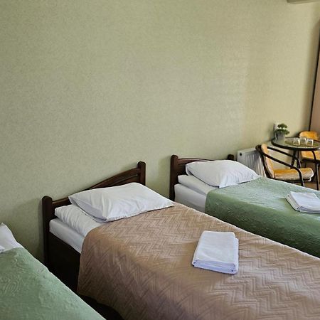 Domashniy Otel Kamyanets-Podilski Dış mekan fotoğraf