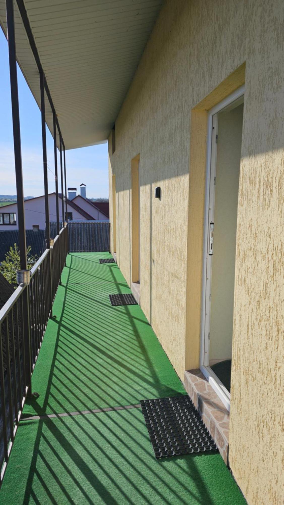 Domashniy Otel Kamyanets-Podilski Dış mekan fotoğraf