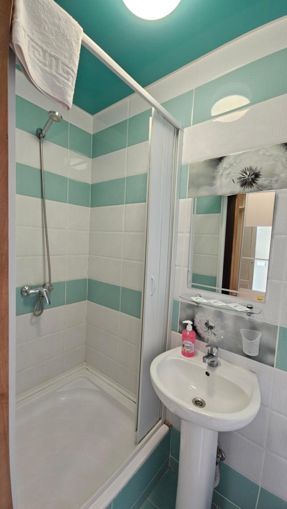 Domashniy Otel Kamyanets-Podilski Dış mekan fotoğraf