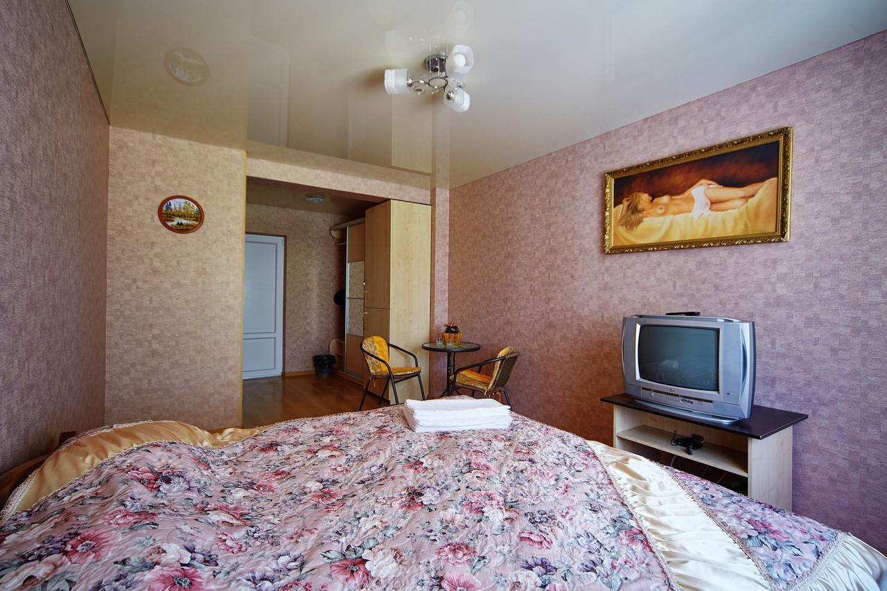 Domashniy Otel Kamyanets-Podilski Dış mekan fotoğraf