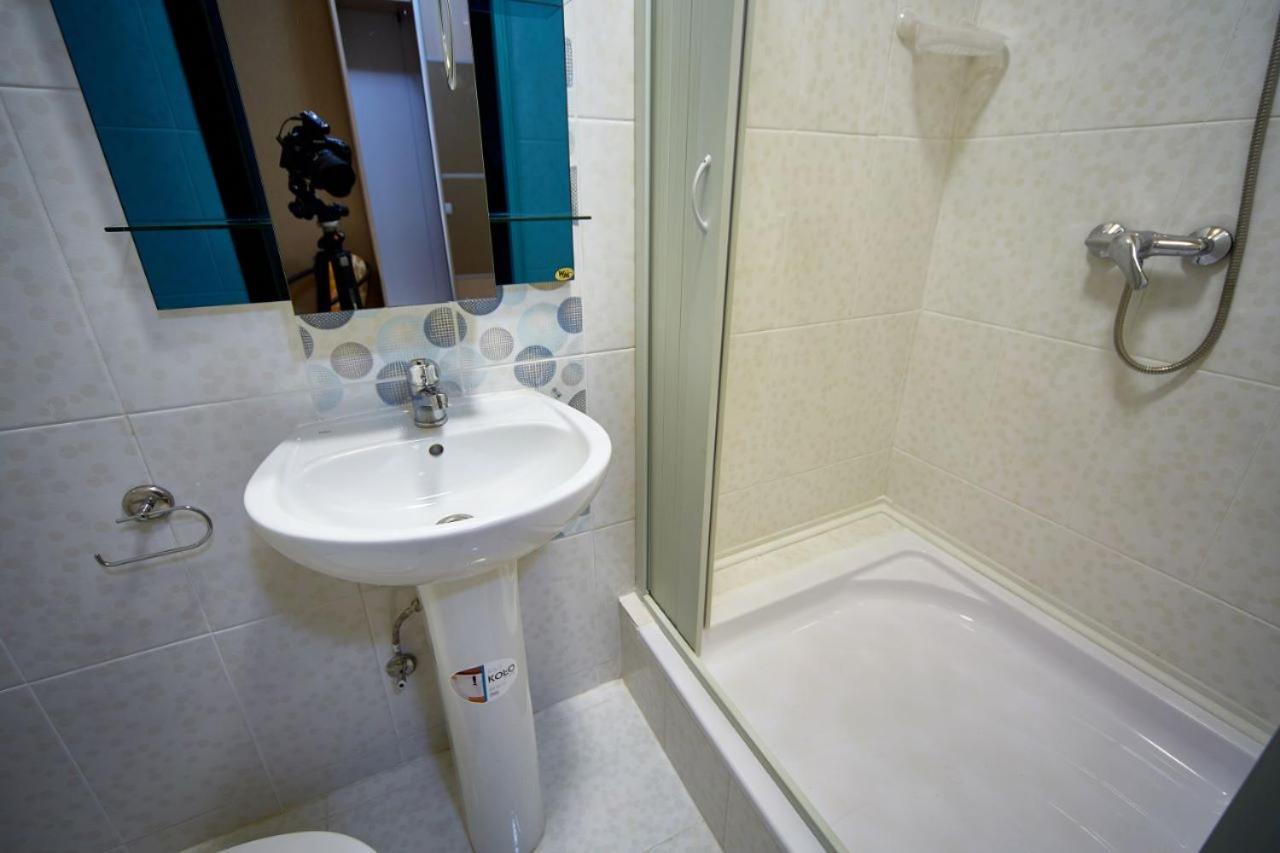 Domashniy Otel Kamyanets-Podilski Dış mekan fotoğraf